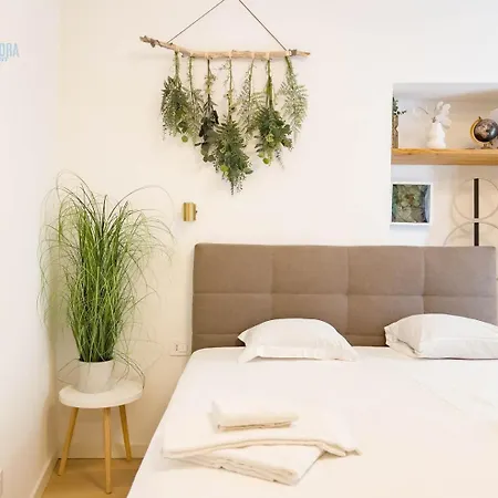 Daire Marco Polo 26a Tirabora Short Rent